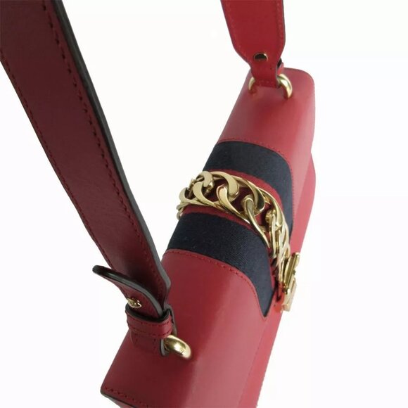 Auth GUCCI SylvieShoulder Bag Red leather - Picture 7 of 15